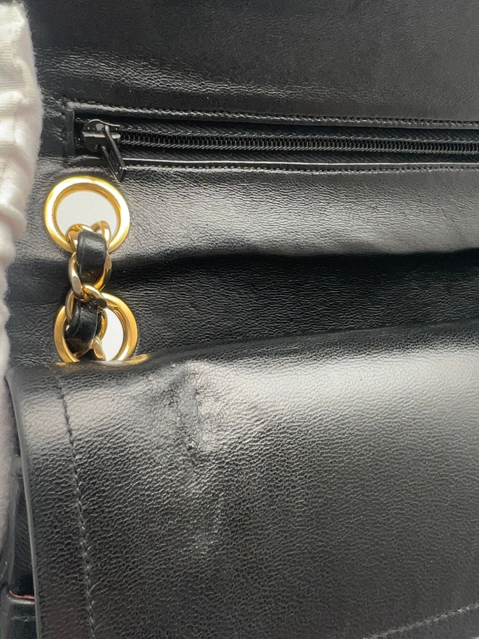 Chanel Timeless classique Noir M Sac - Les Folies d&