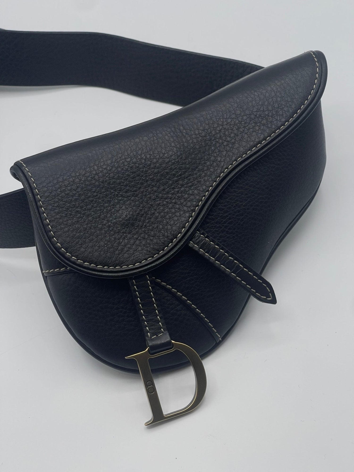 Dior - Sac ceinture Saddle noir T80 - Les Folies d&