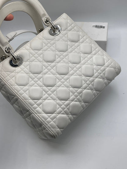 Dior - Sac Lady Dior MM blanc - Les Folies d&