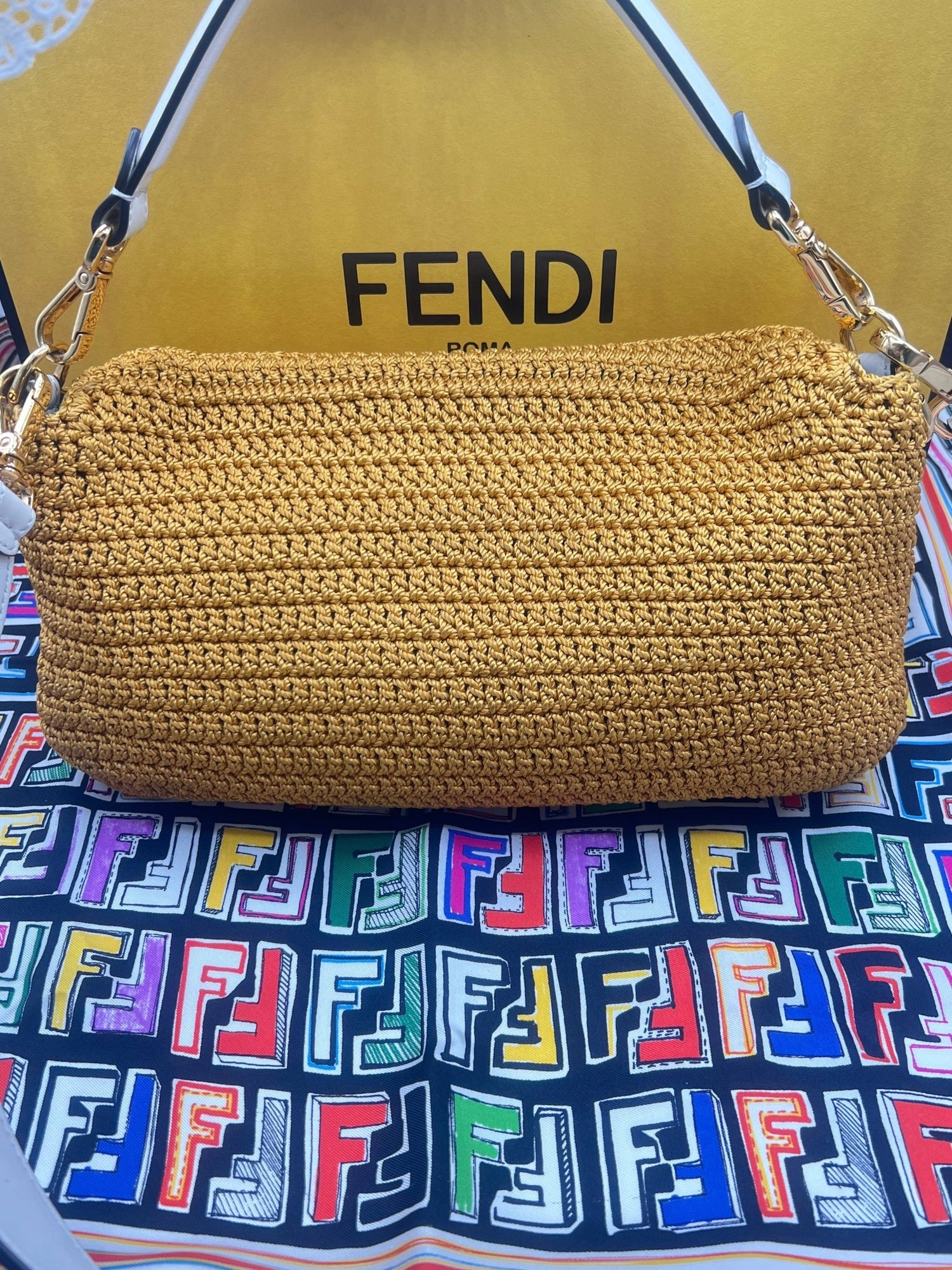 FENDI - sac baguette crochet - Les Folies d&