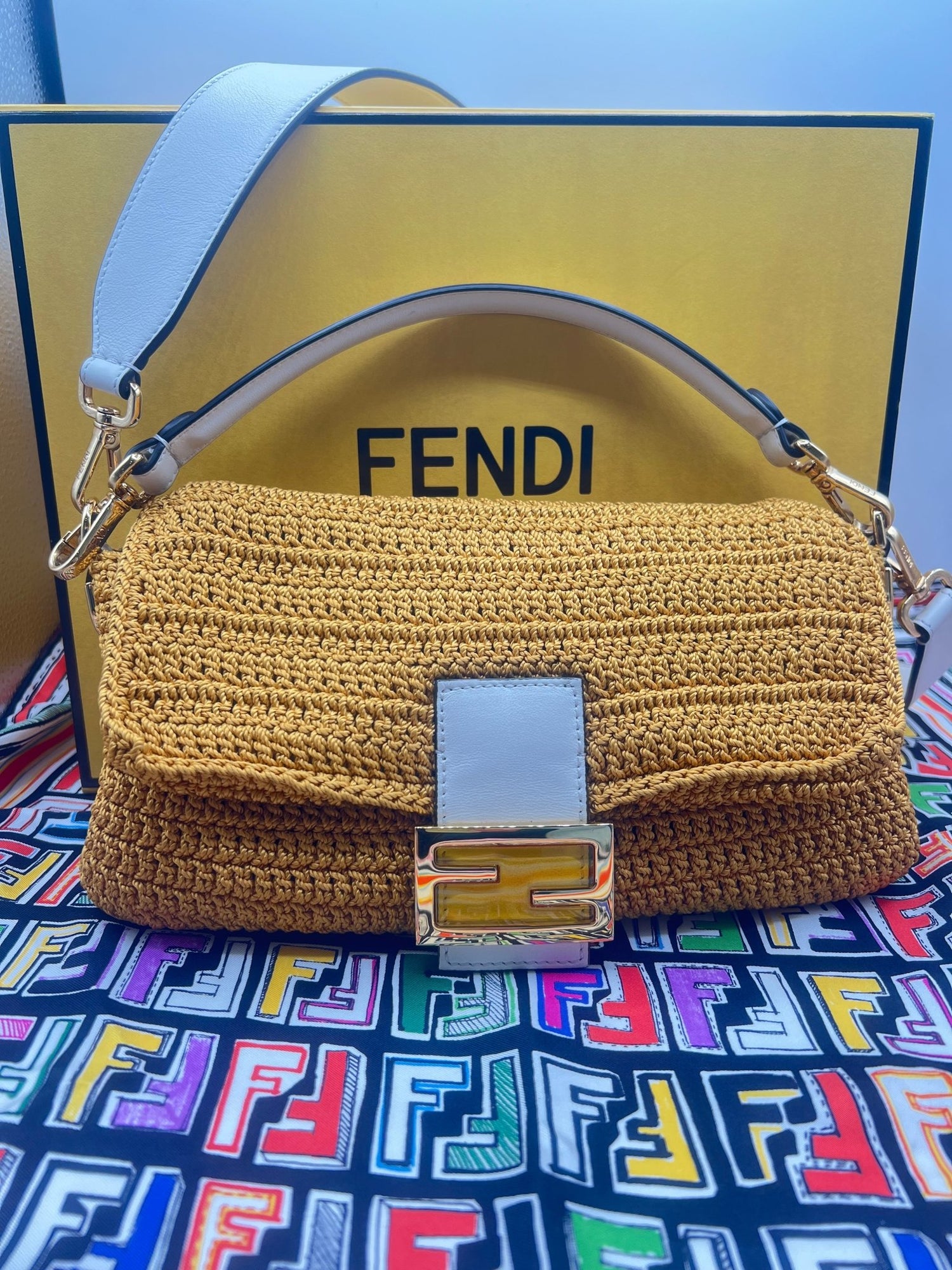 FENDI - sac baguette crochet - Les Folies d&