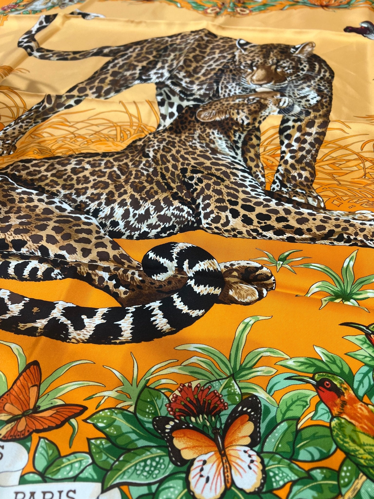 Hermès - Carré Jungle Love - Les Folies d&