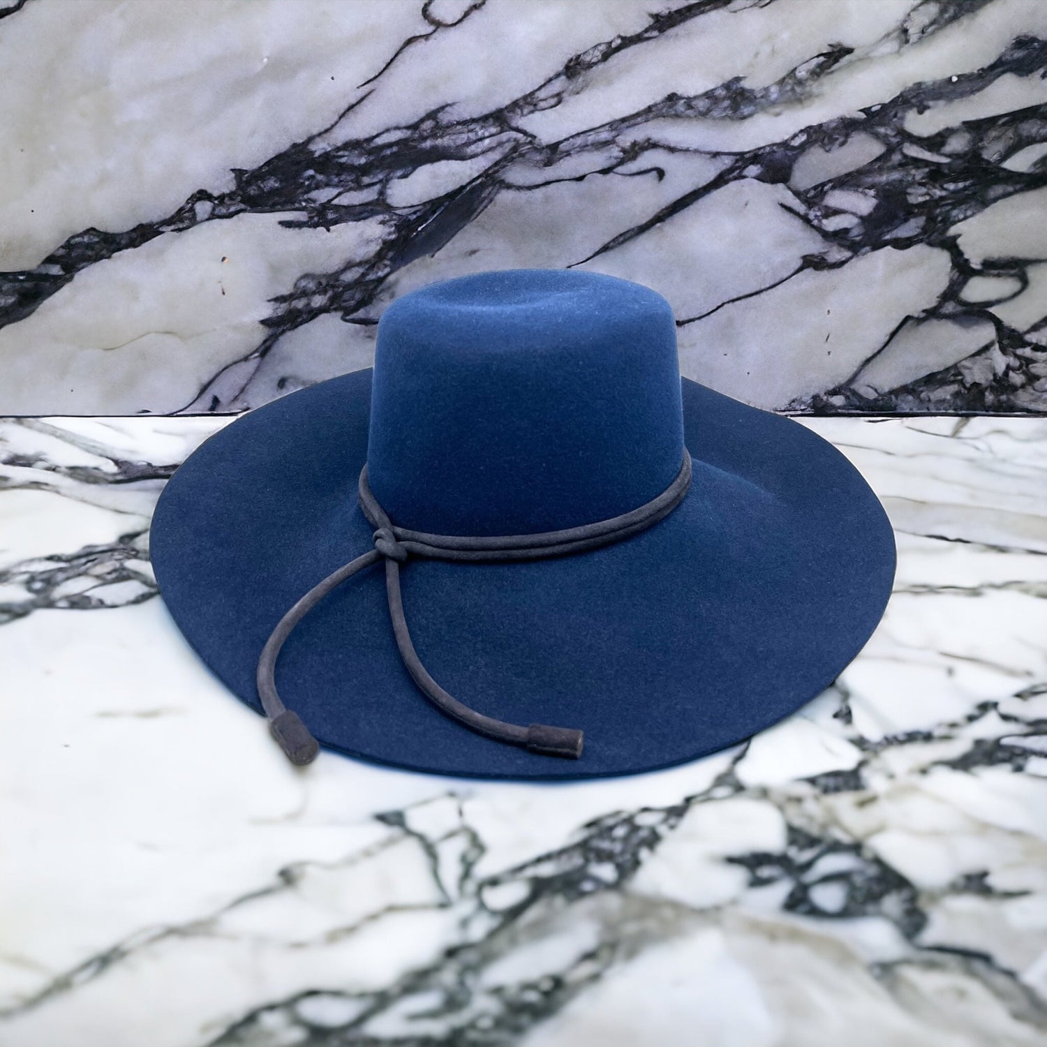 Hermès Chapeau Pallas Encre - Les Folies d&