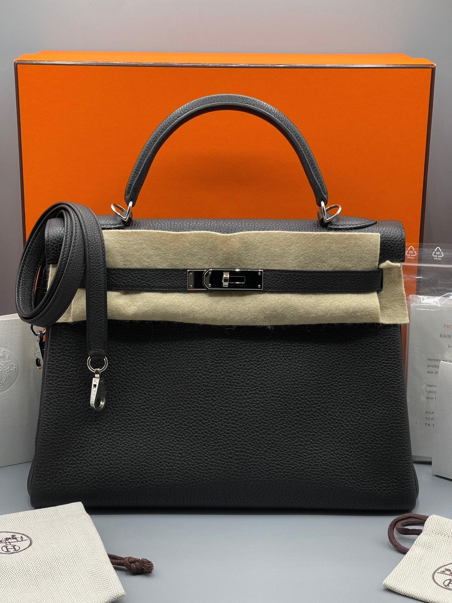 Hermes Sac Kelly 32 noir Togo