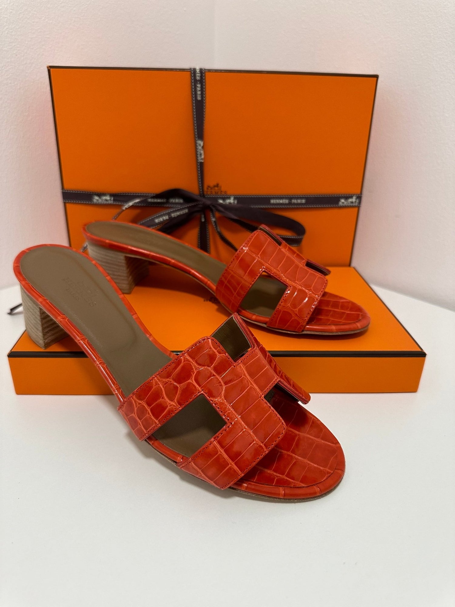 Hermès - Sandales Oasis Alligator T38,5 - Les Folies d&