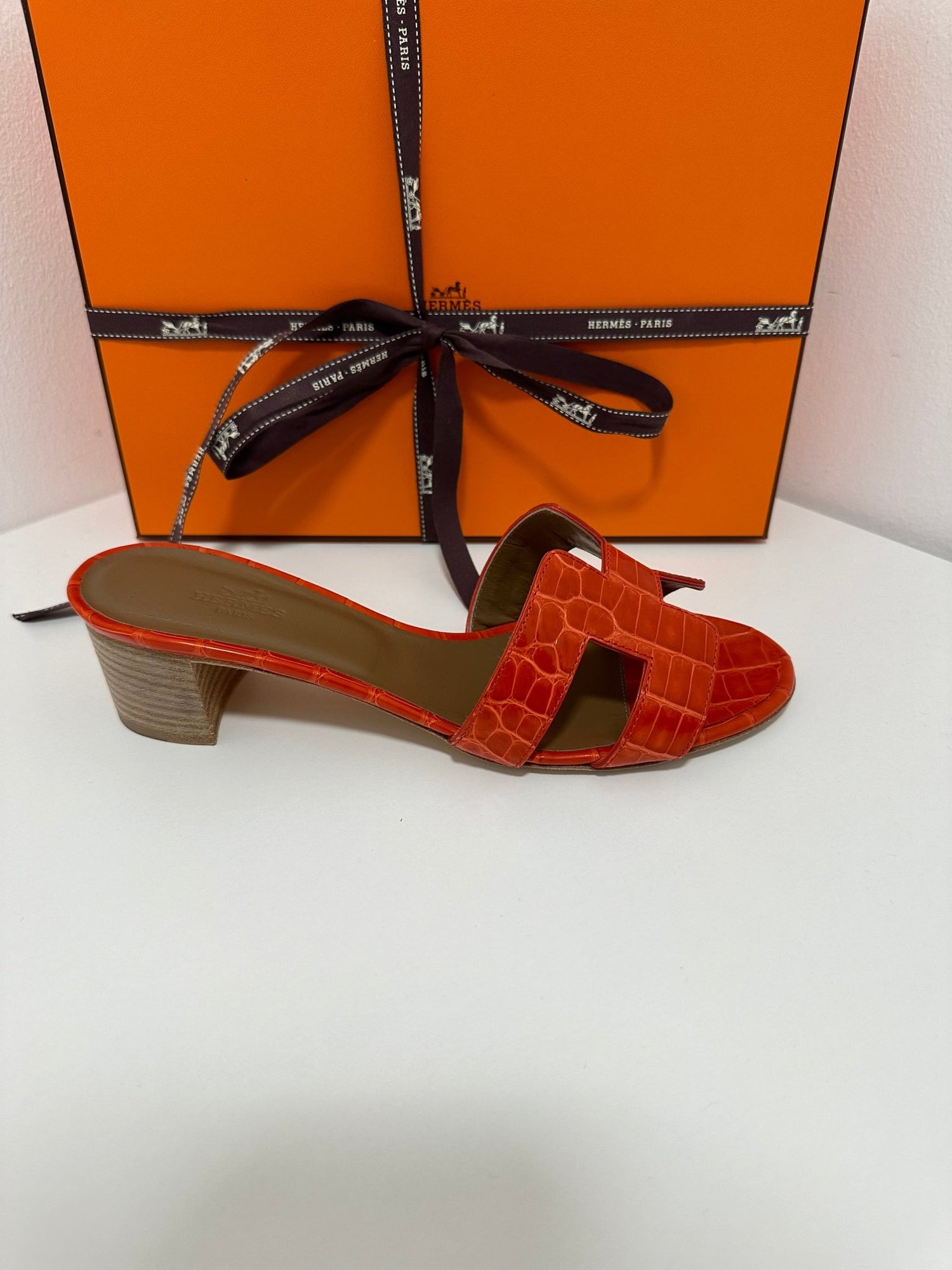 Hermès - Sandales Oasis Alligator T38,5 - Les Folies d&