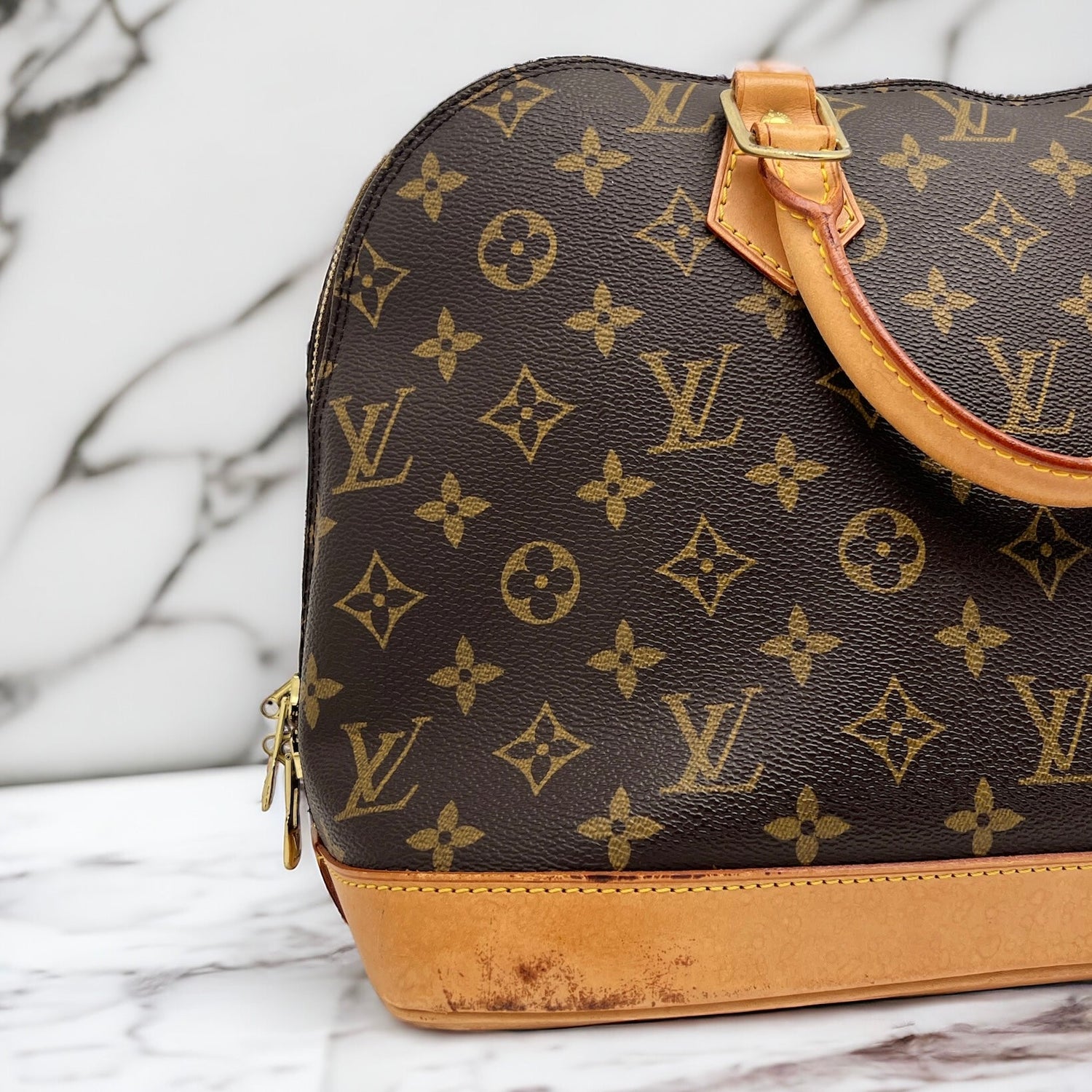 Louis Vuitton Alma Sac - Les Folies d&