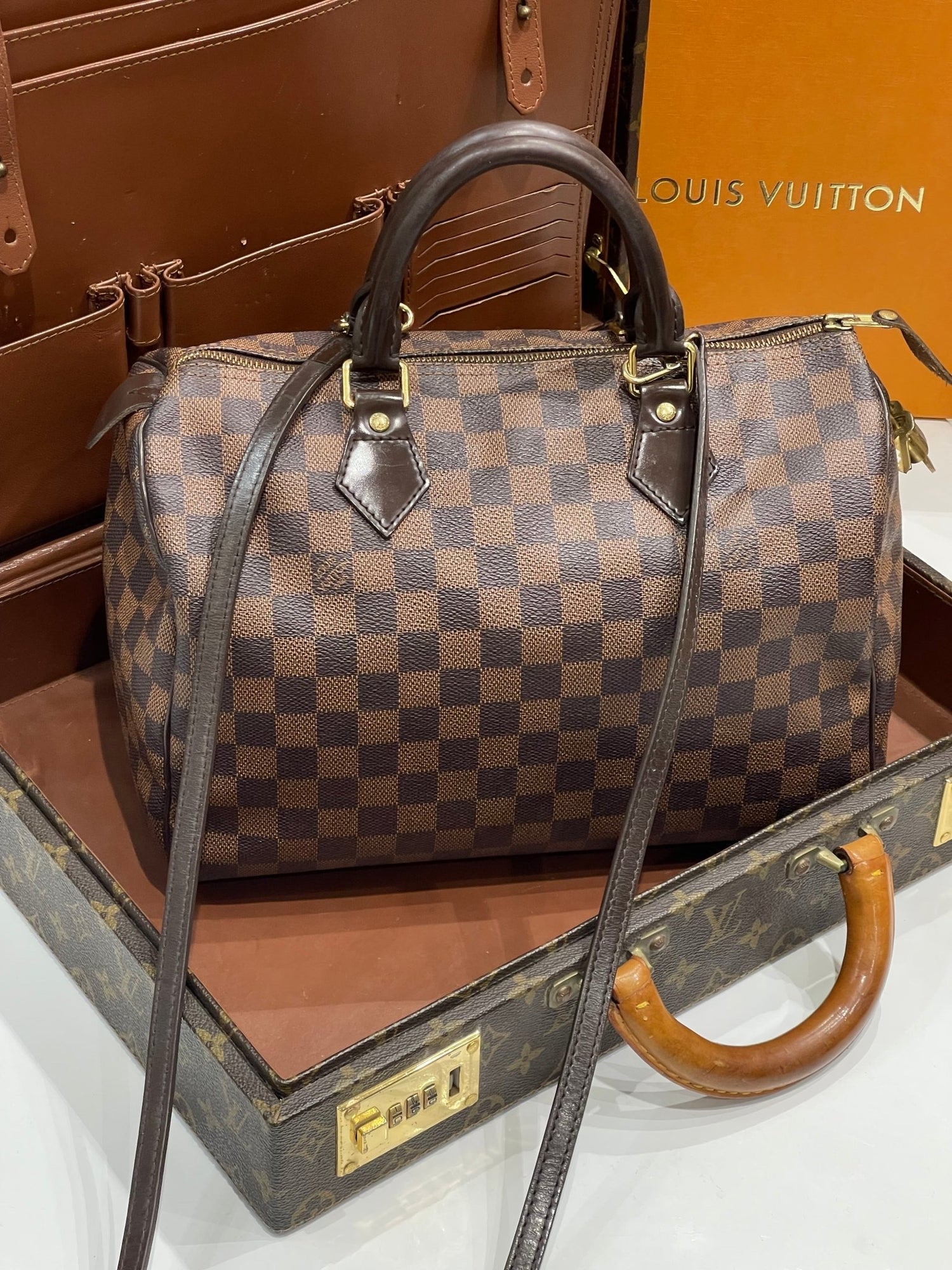 Louis Vuitton - Bandoulière fine marron - Les Folies d&