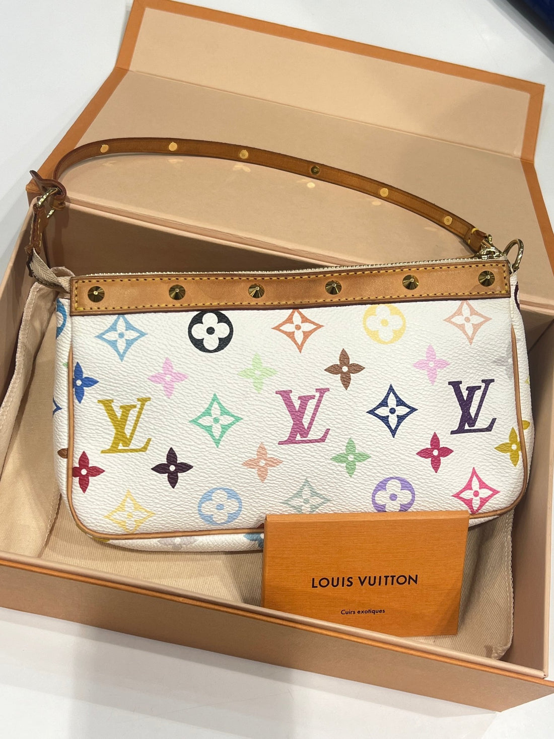Louis Vuitton - pochette accessoires murakami - Les Folies d&