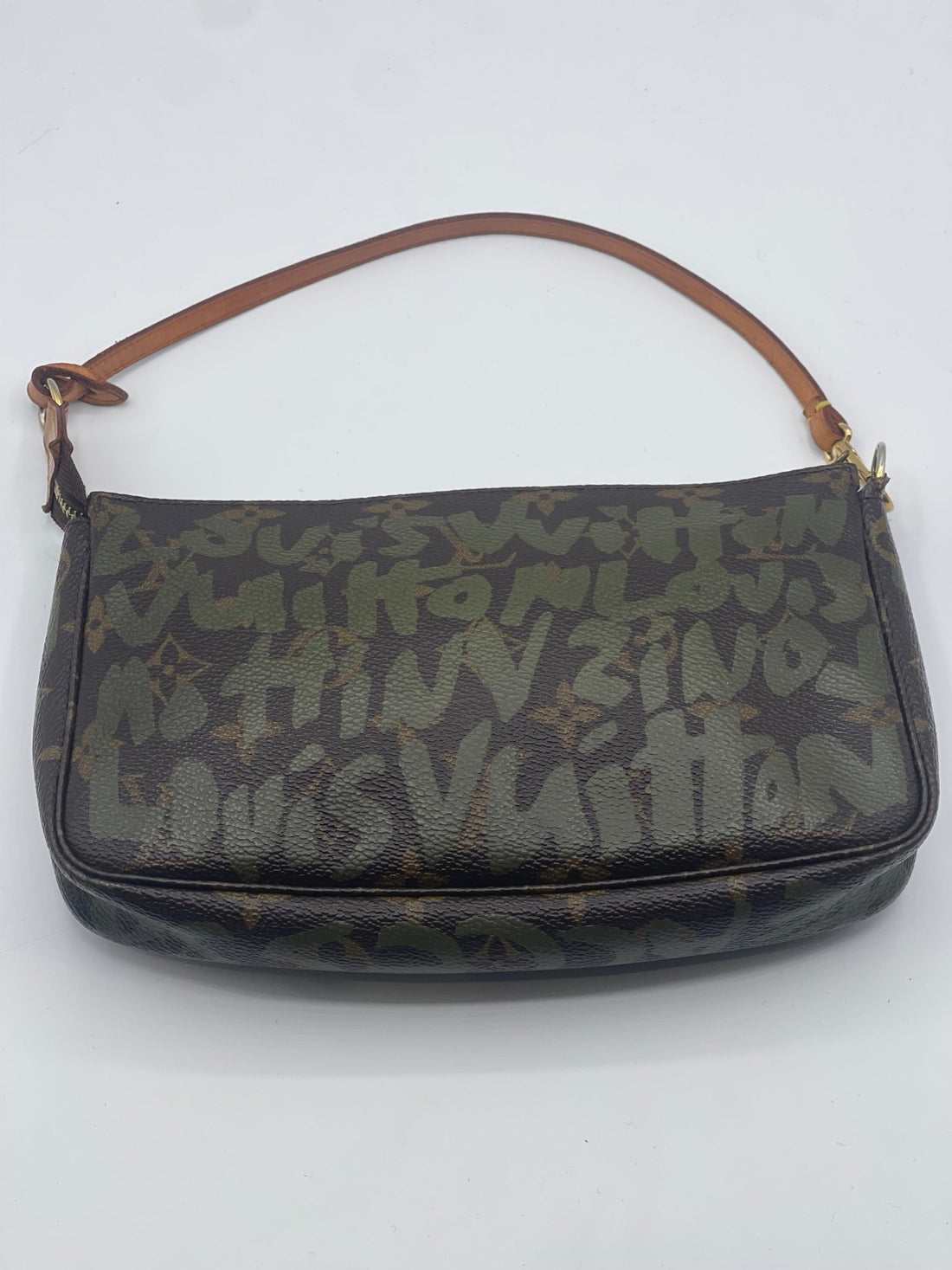 Louis Vuitton - Sac Pochette Graffiti Kaki - Les Folies d&