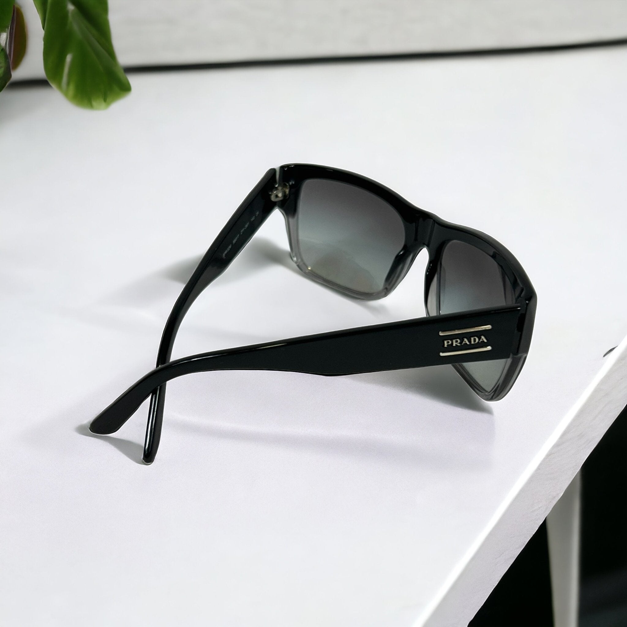 Prada solaires best sale