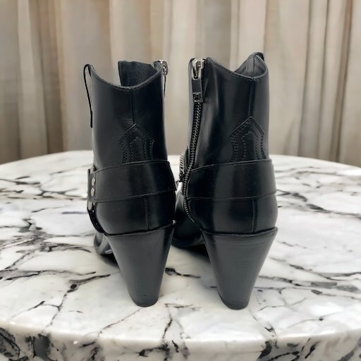 Saint Laurent Bottines en cuir avec chaîne Noir 37 - Les Folies d&