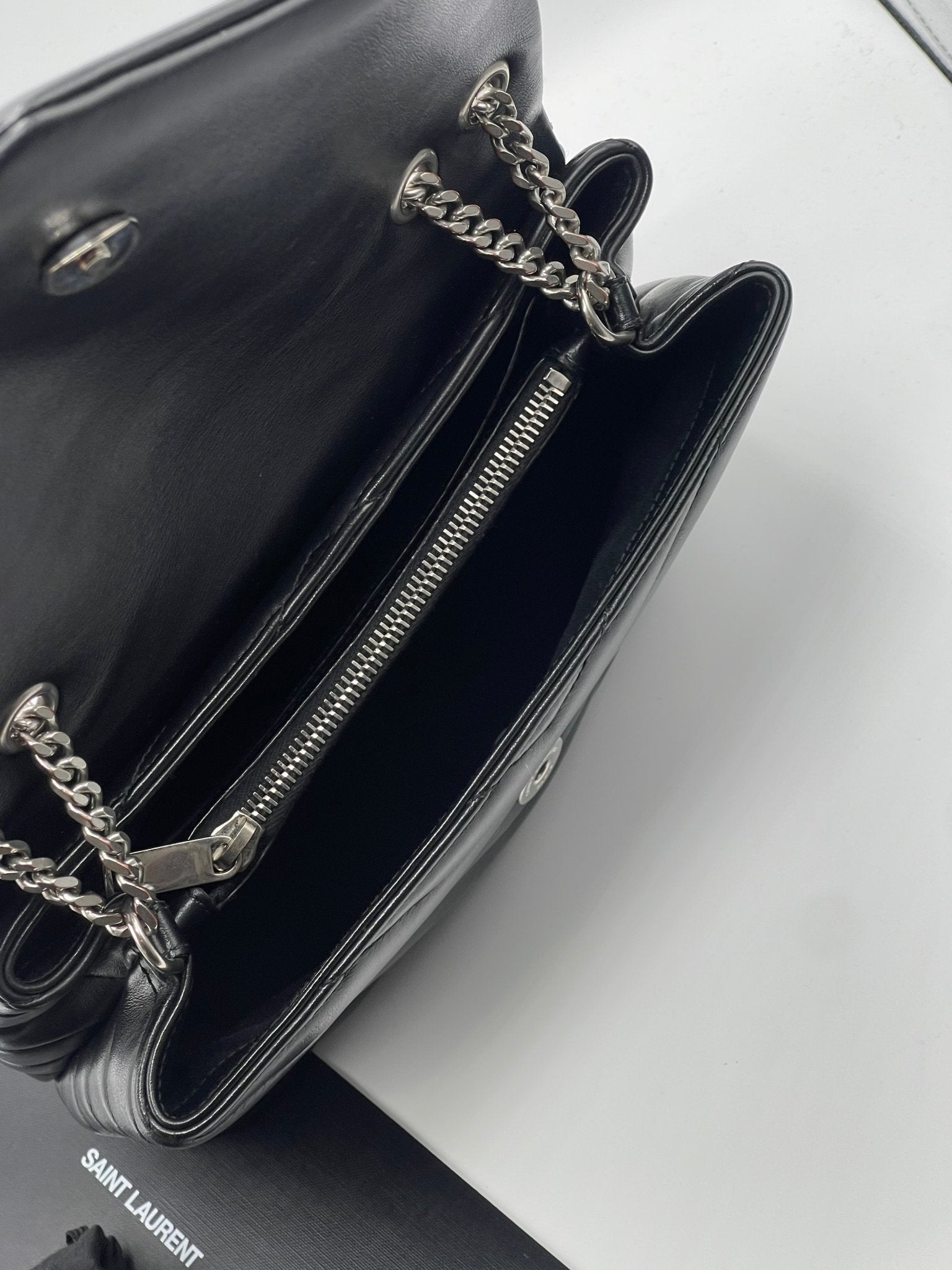 Saint Laurent - Sac Loulou small noir - Les Folies d&