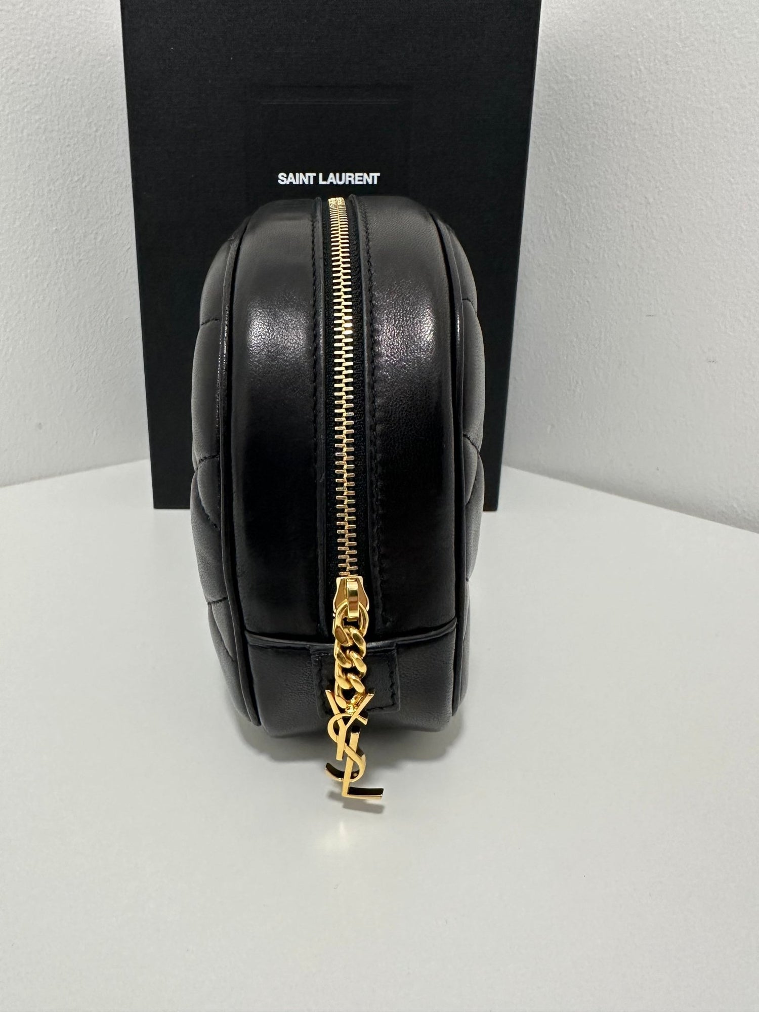 Saint Laurent - Trousse de toilette - Les Folies d&