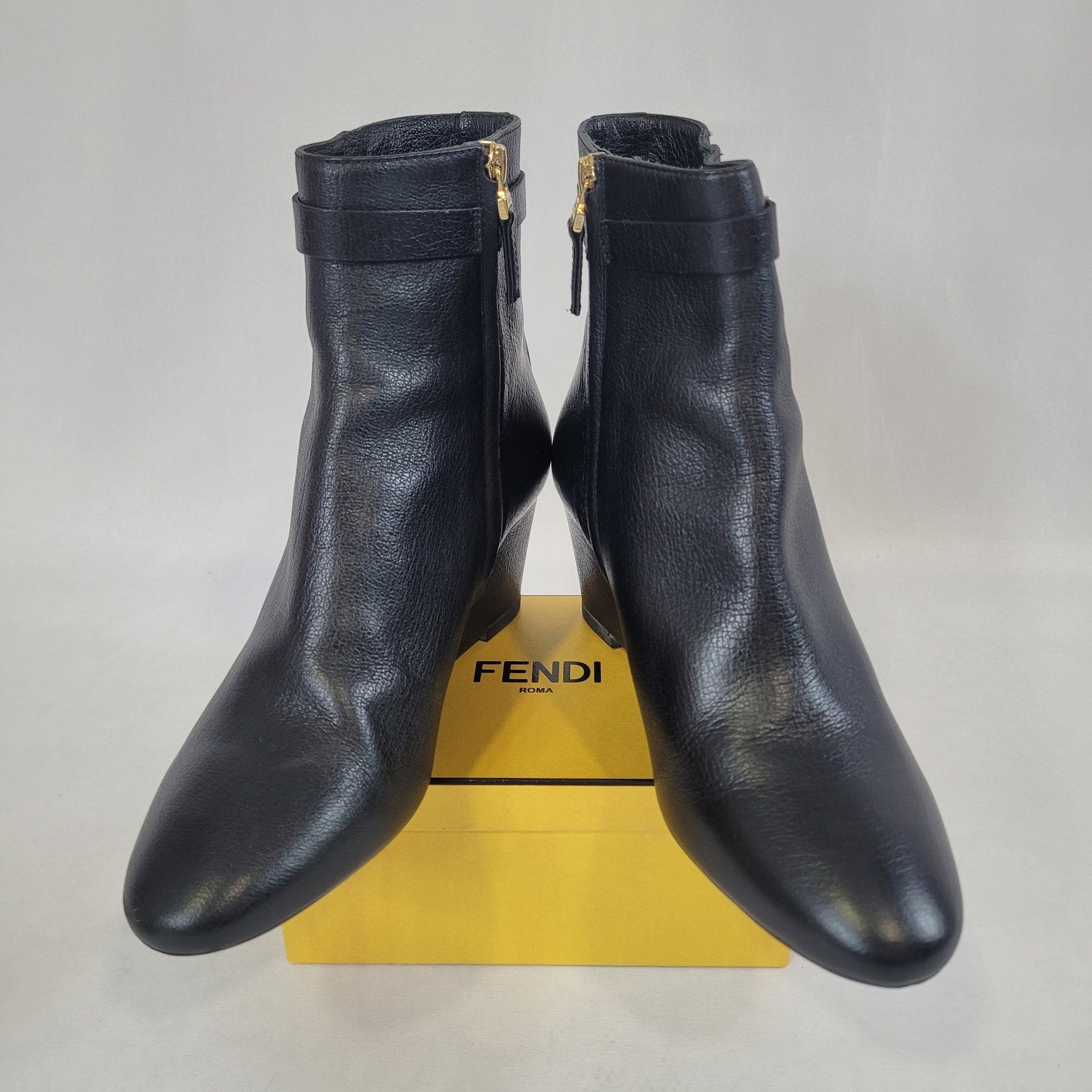 Fendi Les Folies d Eugenie ankle boots