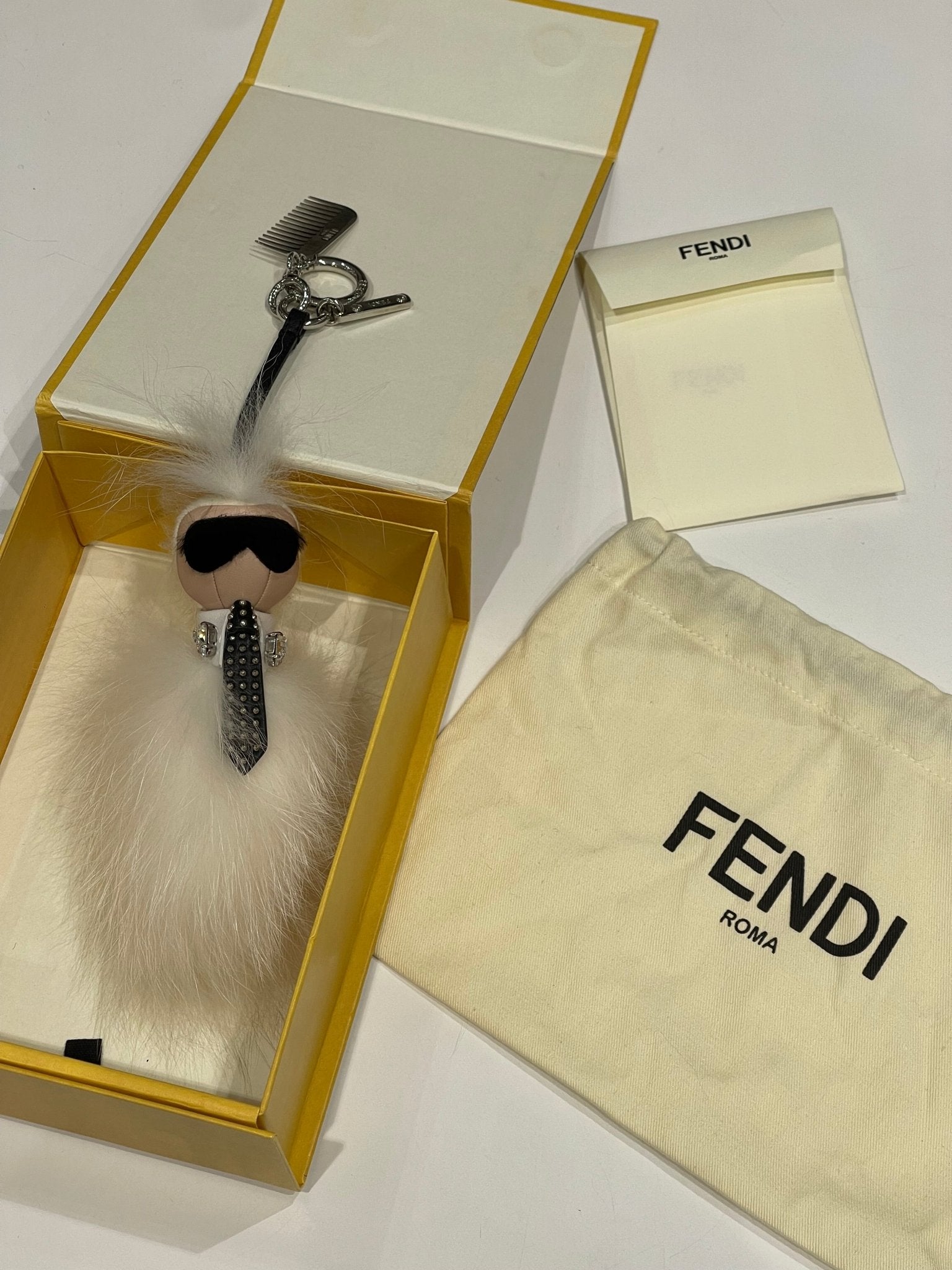 Fendi love karl hotsell