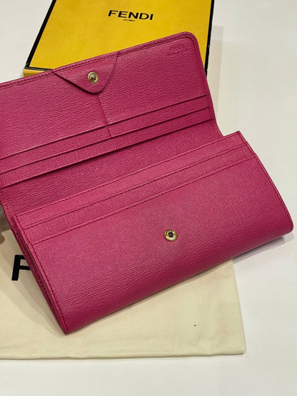 Fendi - Portefeuille compagnon rose fuchsia - Les Folies d&