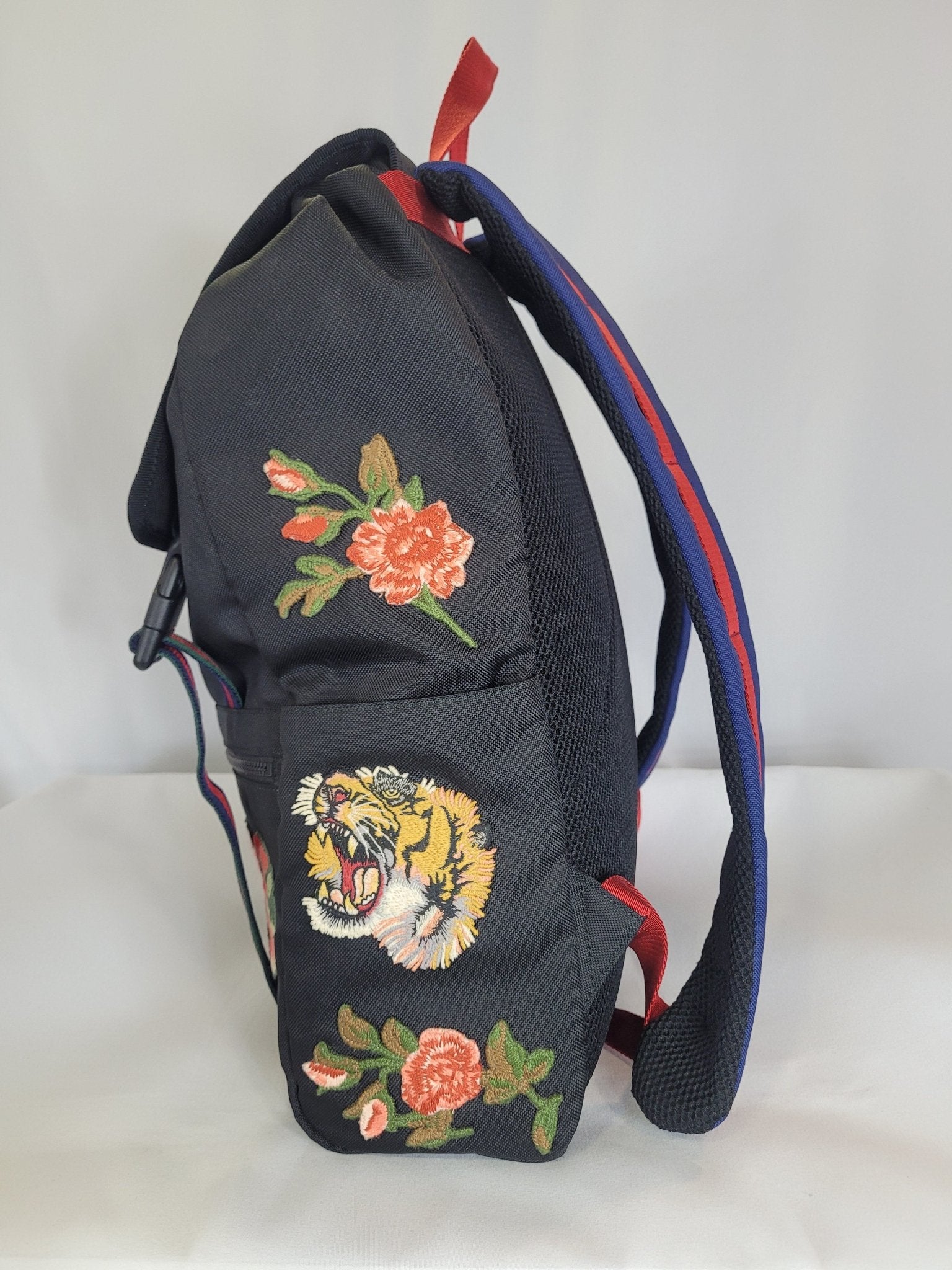 Gucci backpack outlet with tiger