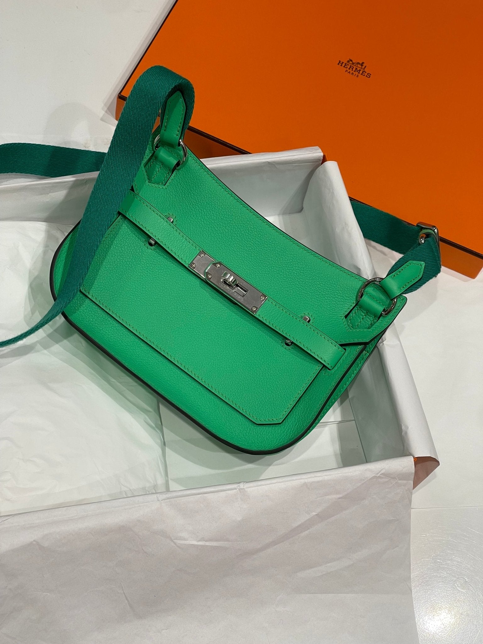 Hermès - Sac Mini Jypsiere 20 vert comics - Les Folies d&