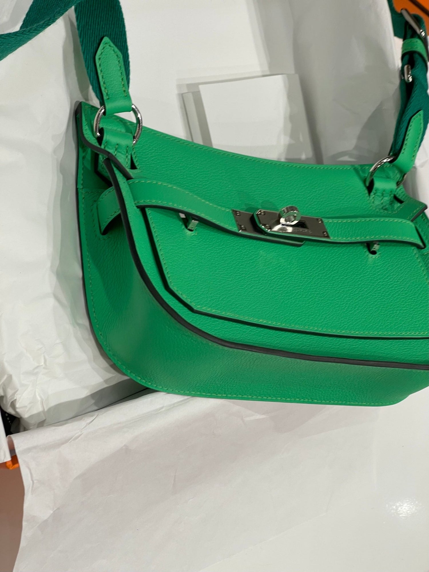 Hermès - Sac Mini Jypsiere 20 vert comics - Les Folies d&