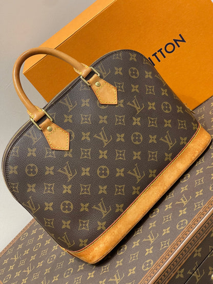 Louis Vuitton - Sac Alma PM monogramme - Les Folies d&