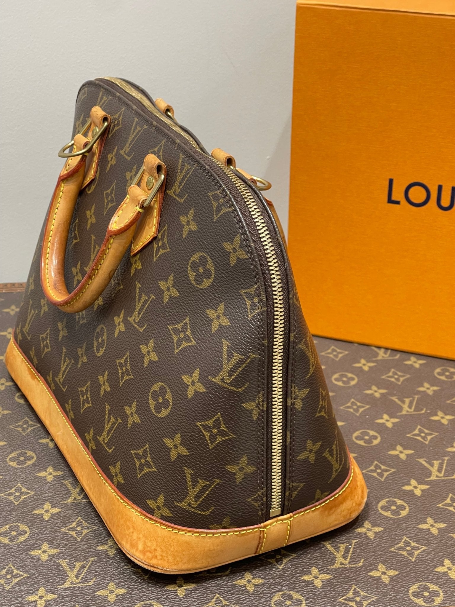 Louis Vuitton Alma PM Monogrammtasche